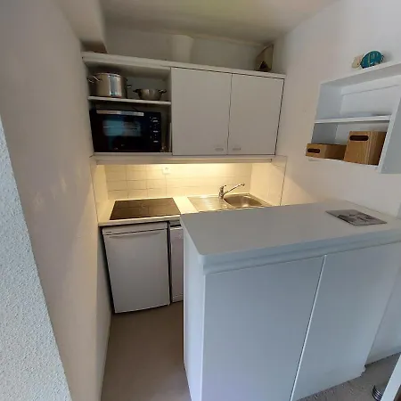 Apartment 40m2 - Aux Pieds - - Parking Couvert *